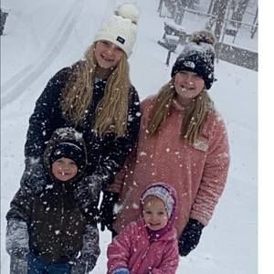 Meet your Posher, Tabitha